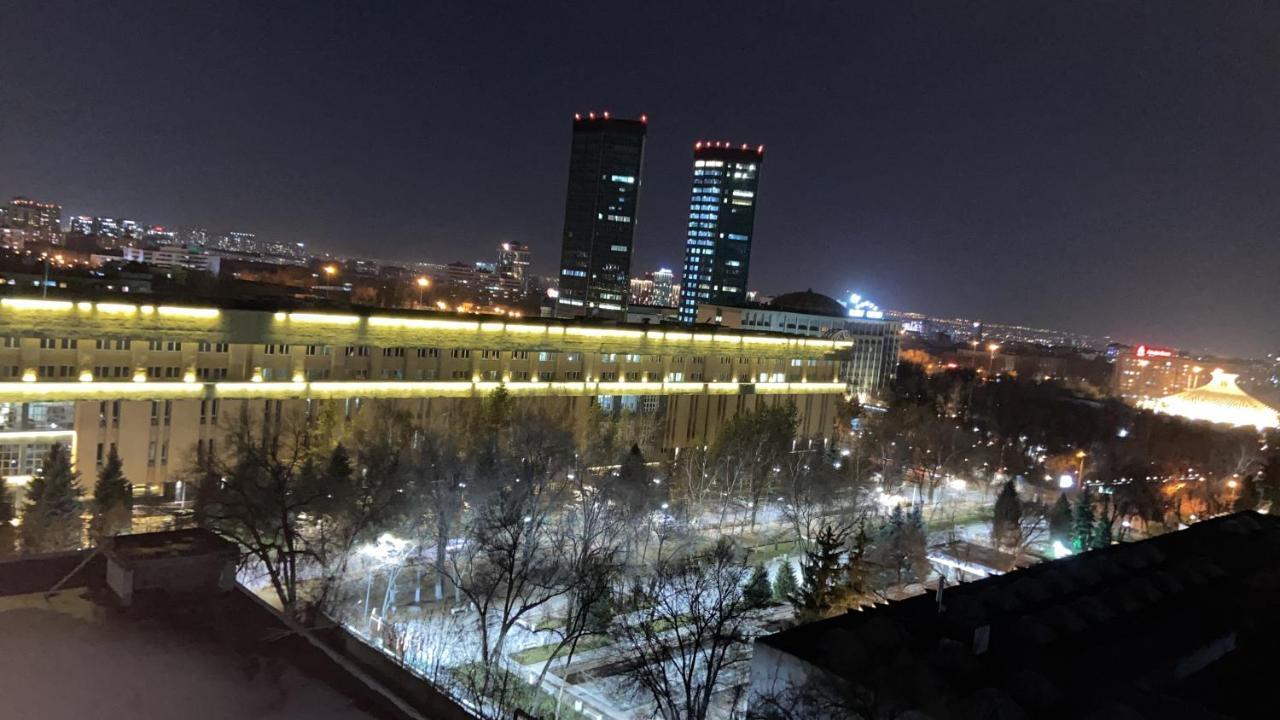 Квартира В Центре Алматы Kültér fotó